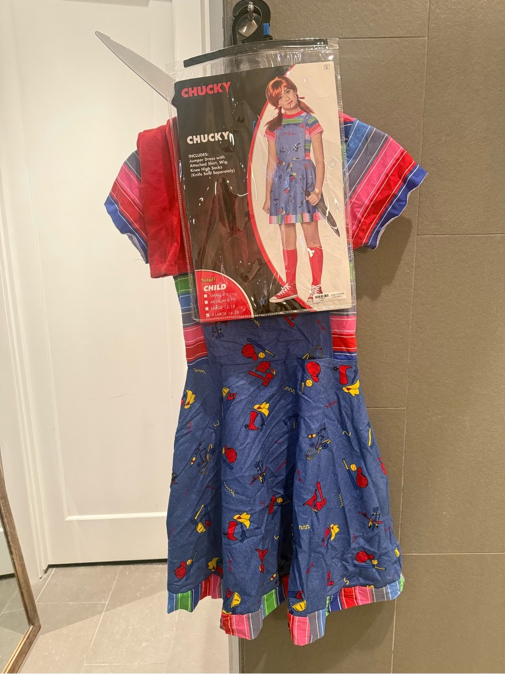 Spirit Halloween Chucky Child Costume XL 14/16 + New Wig & Prop Knife